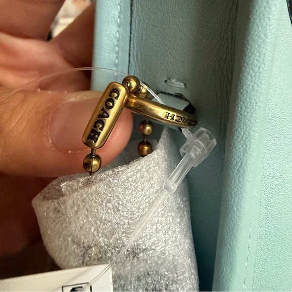 Coach Curve Zip in Light Blue NWT - Picture 8 of 10